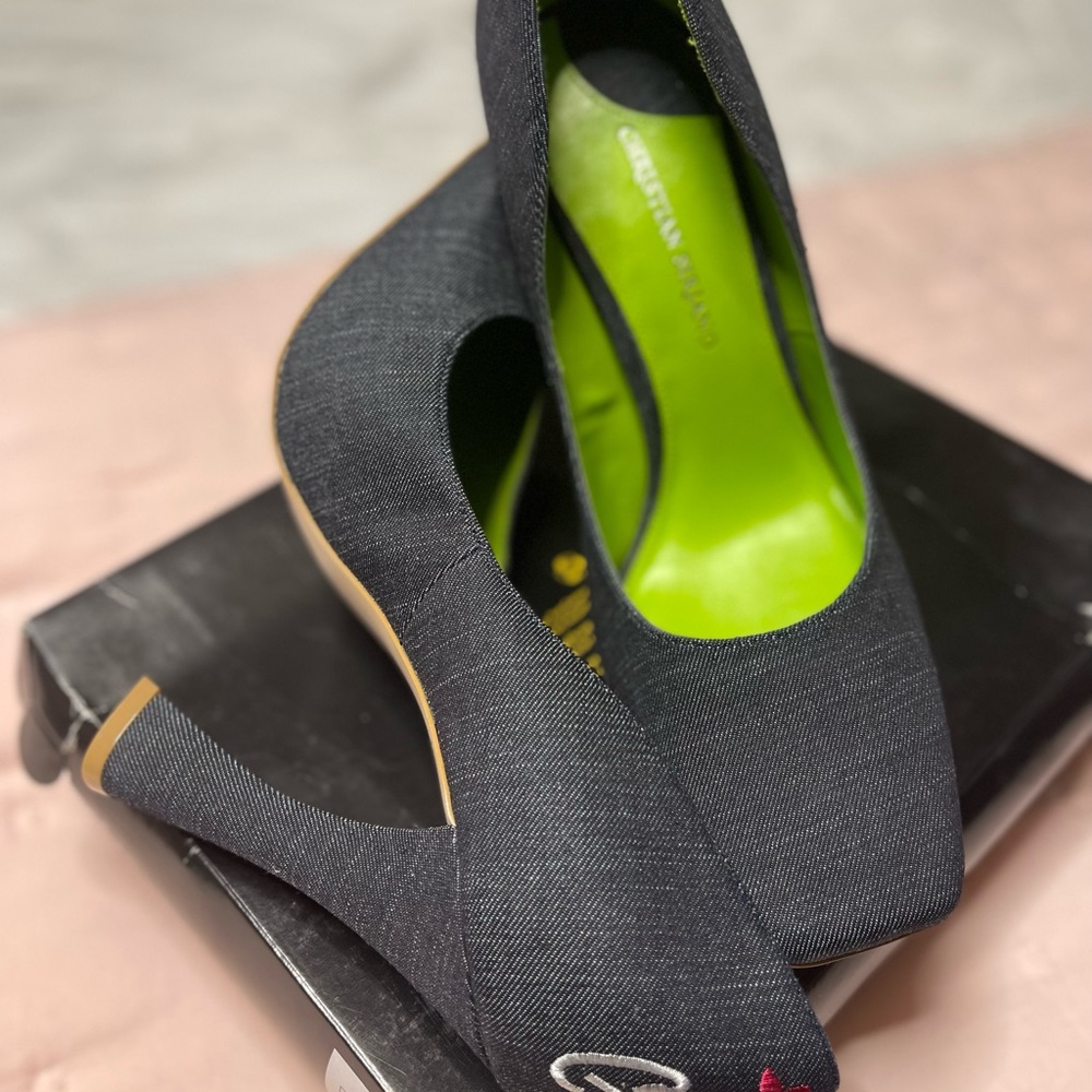 Christian Siriano Denim Heels! It Girl! - Picture 3 of 5